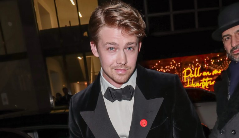 Joe Alwyn
